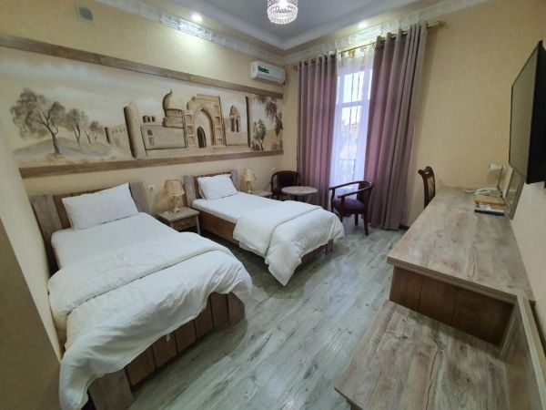 Ideal Hotel