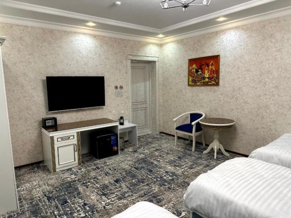 Gulnora Hotel