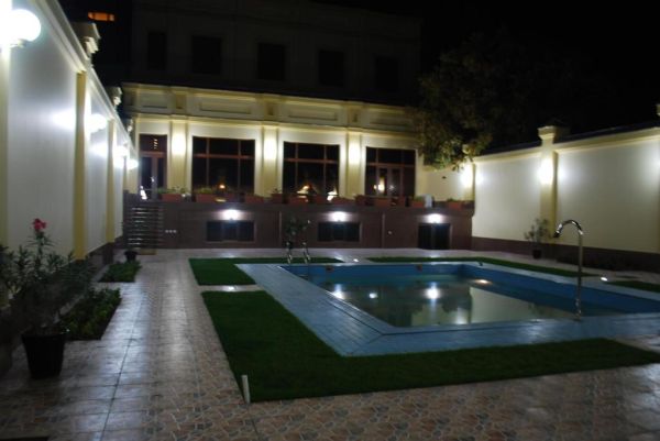 Hotel Jahon Palace