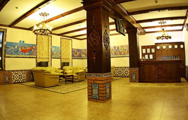 Platan Hotel