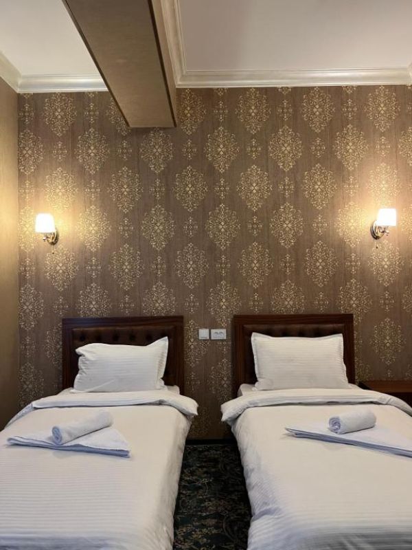 Almaz Hotel