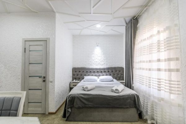 Hotel Billuri Sitora