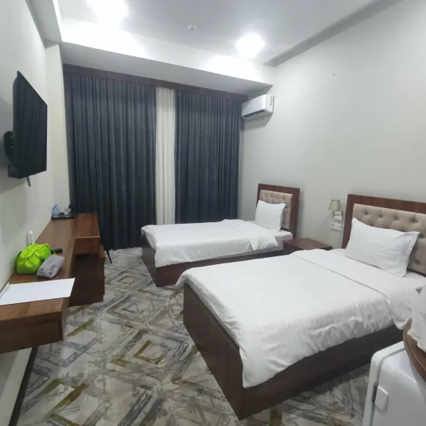 Macan Terrace Hotel