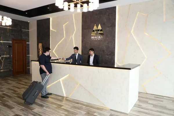 Macan Terrace Hotel
