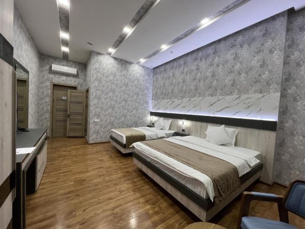 Hotel Ada