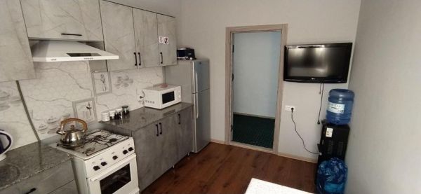 HOSTEL CHINOR