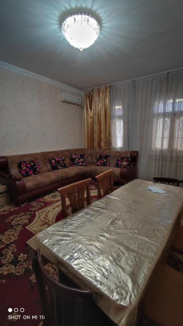 Umid Hostel