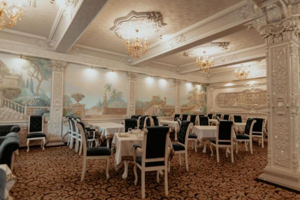 Astor Hotel