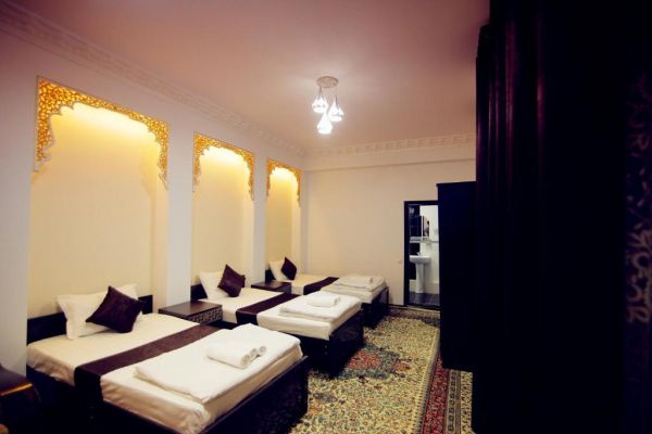 Mukhlisabegim Hotel