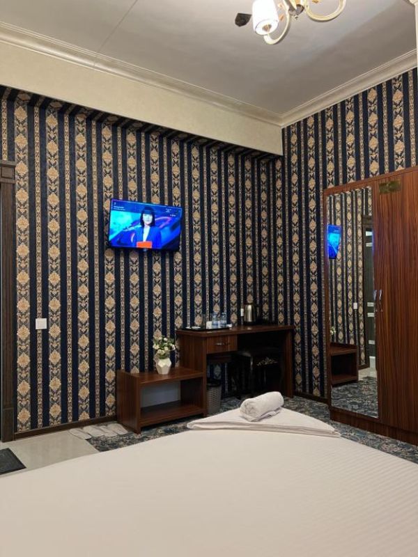Almaz Hotel