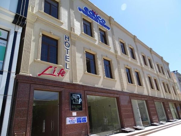 Life Hotel