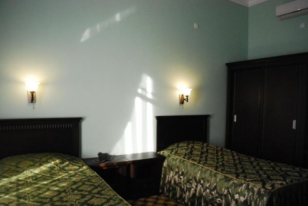 Hotel Jahon Palace