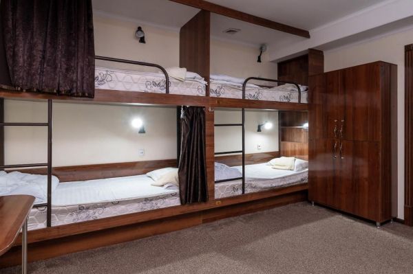 Hostel Makon