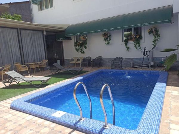 Guest house TWINS