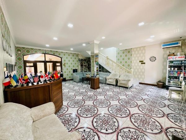 Samarkand Travel Hotel