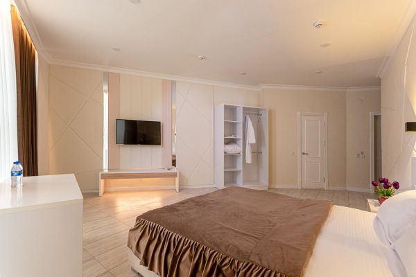 Tantana Hotel