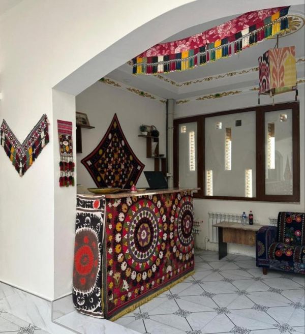 Suzani Art National House