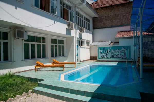 Art Hostel