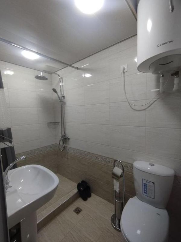 Qozi Hotel