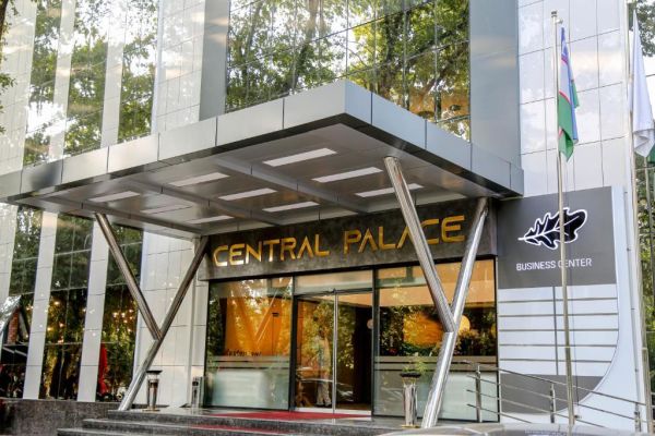 Central Palace Hotel