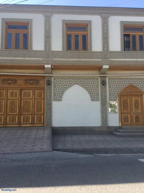 Uzbek House