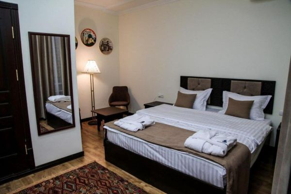 Crystal Hotel
