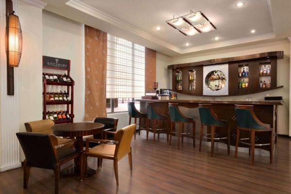 塔什干温德姆华美达酒店