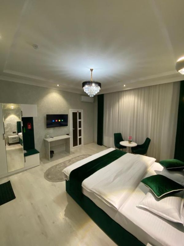 Afruza Hotel