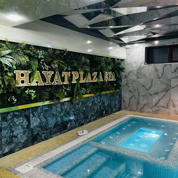 HAYAT PLAZA HOTEL & Spa