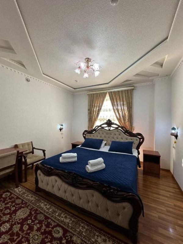 Zilol Baxt Hotel