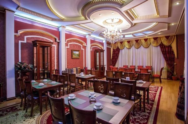 Izumrud Hotel