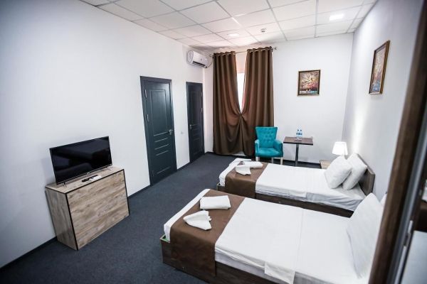 Triangle Hotel