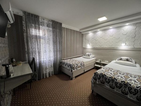 Status House