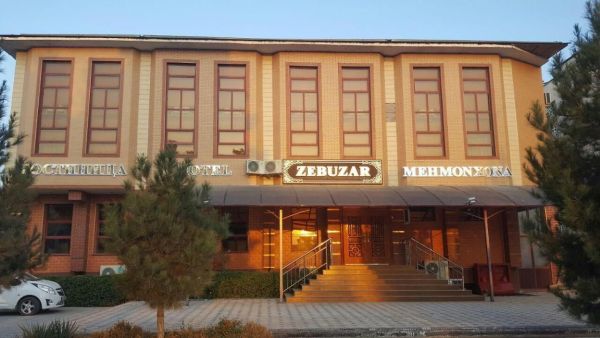 Hotel Zebuzar