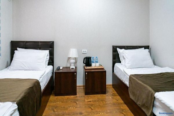 Galereya mehmonxonasi va yotoqxonasi