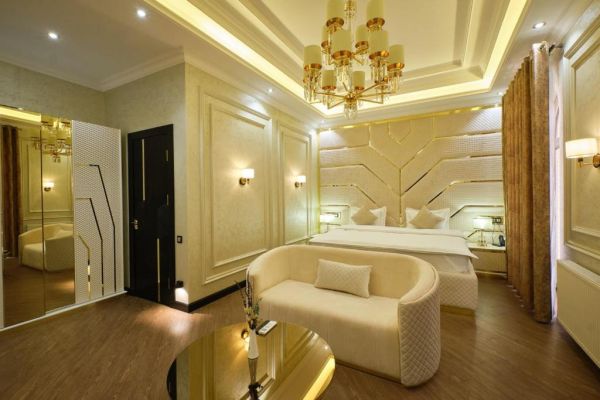 East Star Hotel