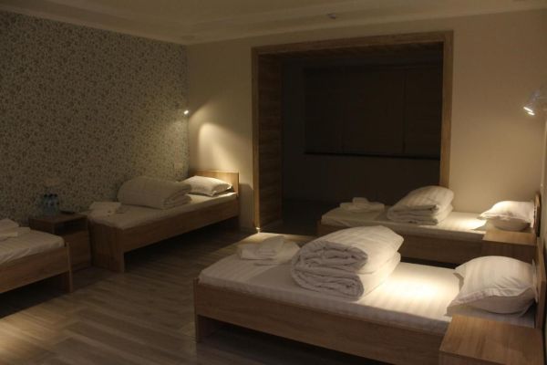 Azmir Hotel