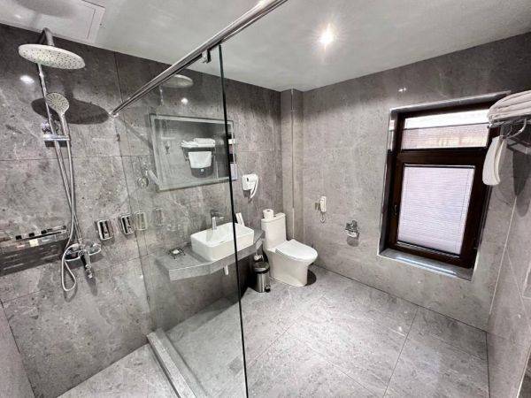 Husma Hotel & SPA