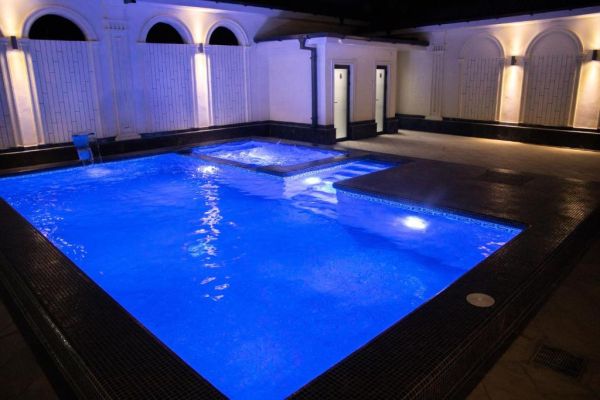Turon Lux Hotel