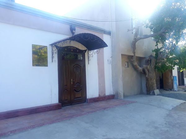 Lion Khiva