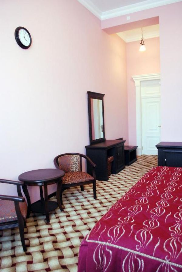 Hotel Jahon Palace