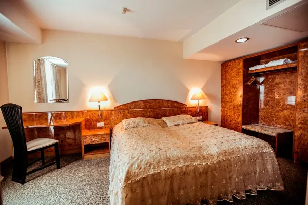 Shodlik Palace Hotel