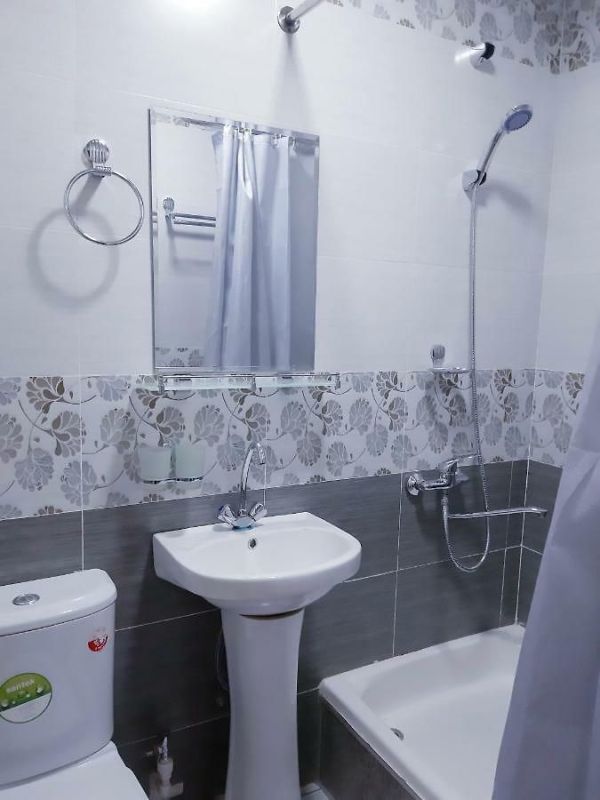 Max Hostel