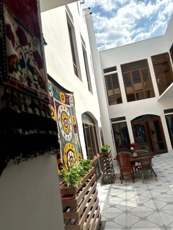 Suzani Art National House