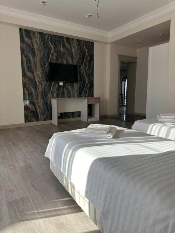 Nur Maskan Hotel