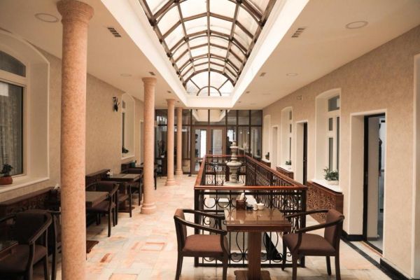 Karavan Street Hotel