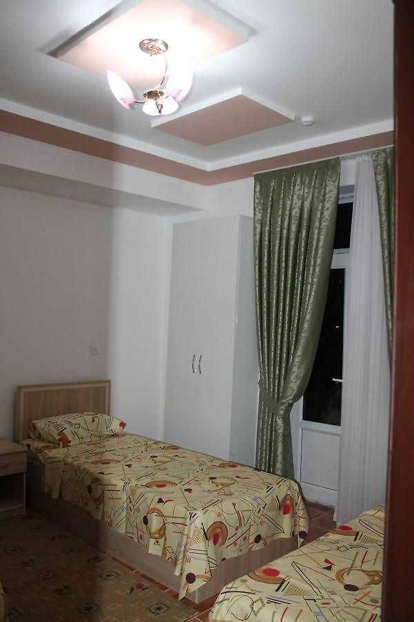 Daryo Hostel