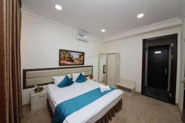 Hotel Globus Avenue