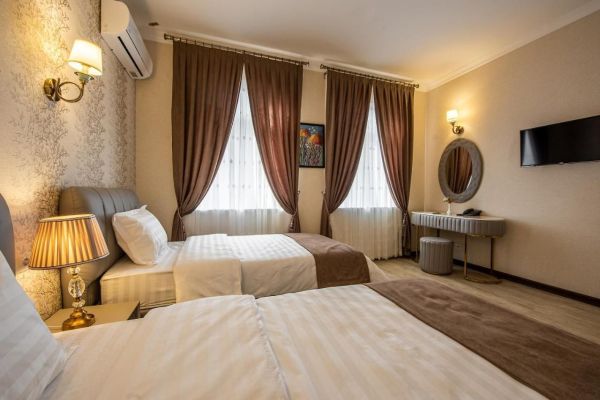 Emerald Hotel Tashkent