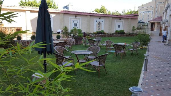 Emirkhan Hotel